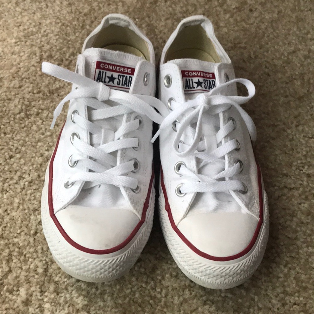 White Converse All-Stars, sz 8.5